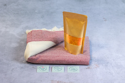 Geschenkbox "Verwöhnmomente" Hamamtuch „Wildberry" ohne Geschenkgutschein