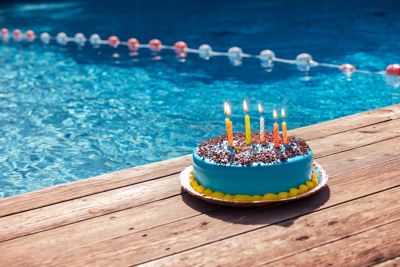MiniMonti Beckenrand Geburtstag