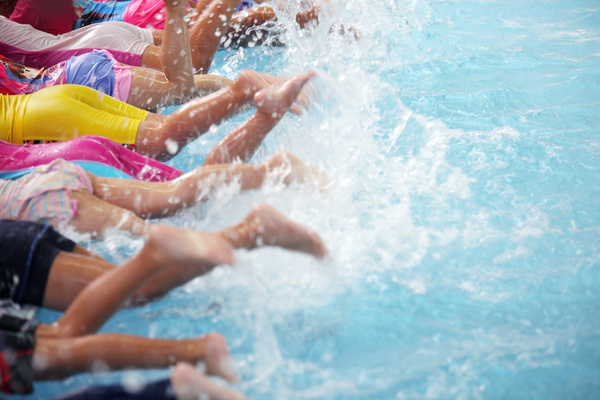 Anfänger Schwimmkurs für Kinder