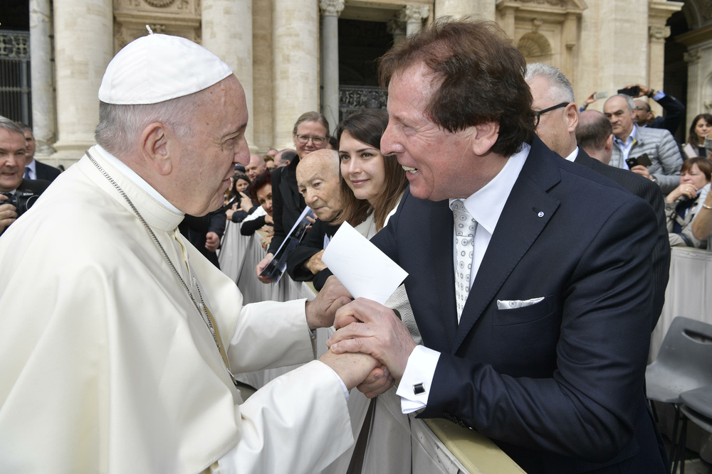 monte mare Geschäftsführer Herbert Doll trifft Papst Franziskus